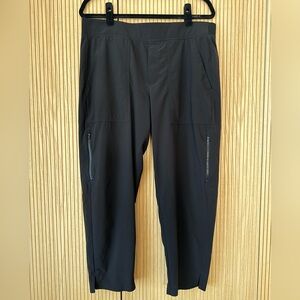 Athleta Brooklyn Utility Pant 14 Petite Black